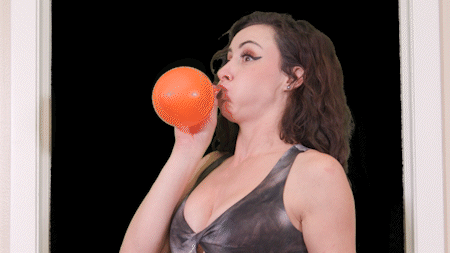 Ama Rio blows a balloon and all the air goes into her head, which starts to inflate.
Keywords: Ama Rio, body inflation, head inflation, blowing up, silly faces